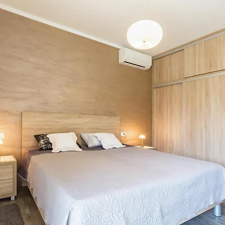 Three-bedroom In Medulin