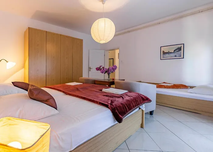 Lägenhet Three-bedroom In Medulin