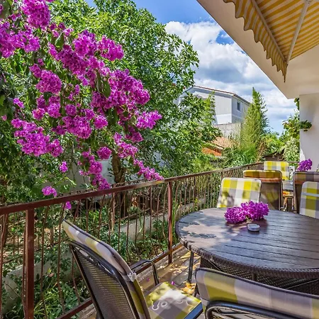 Apartament Three-bedroom In Medulin