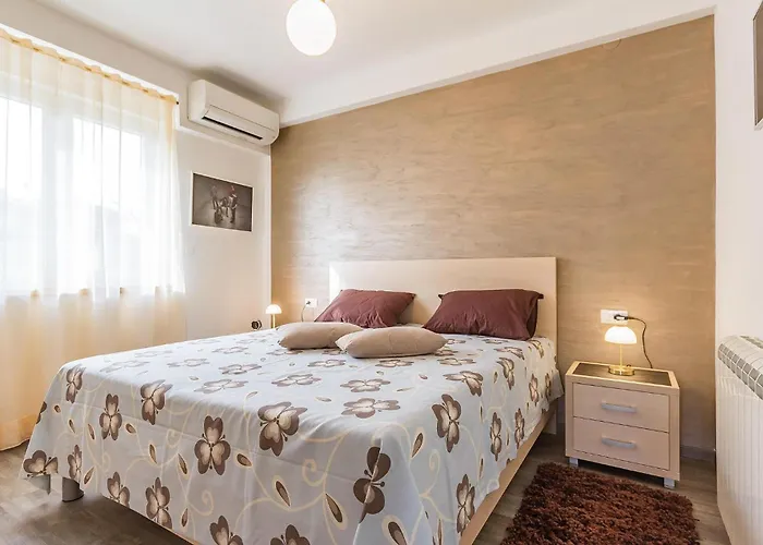 Three-bedroom In Medulin