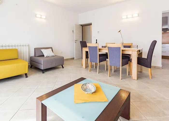 Three-bedroom In Medulin